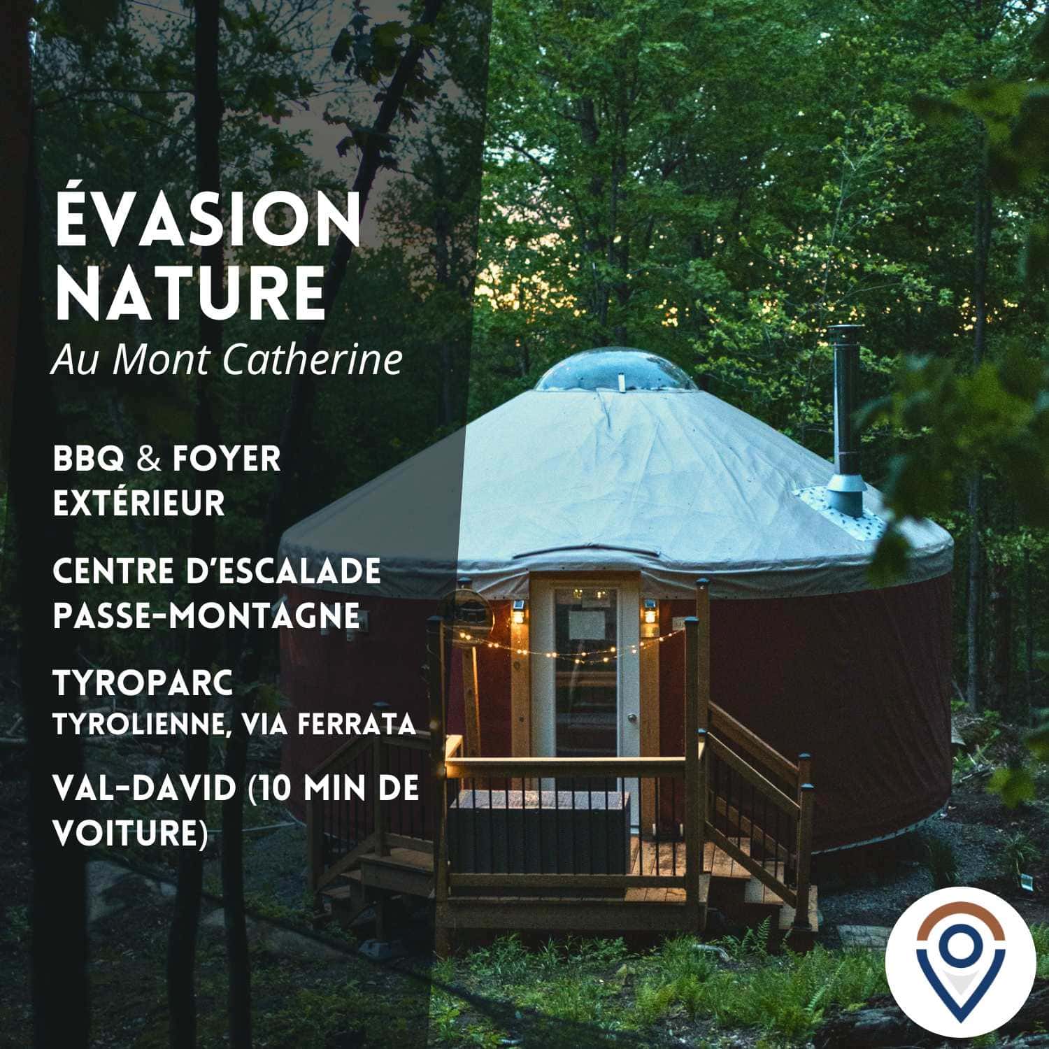 Yourte douillette en forêt